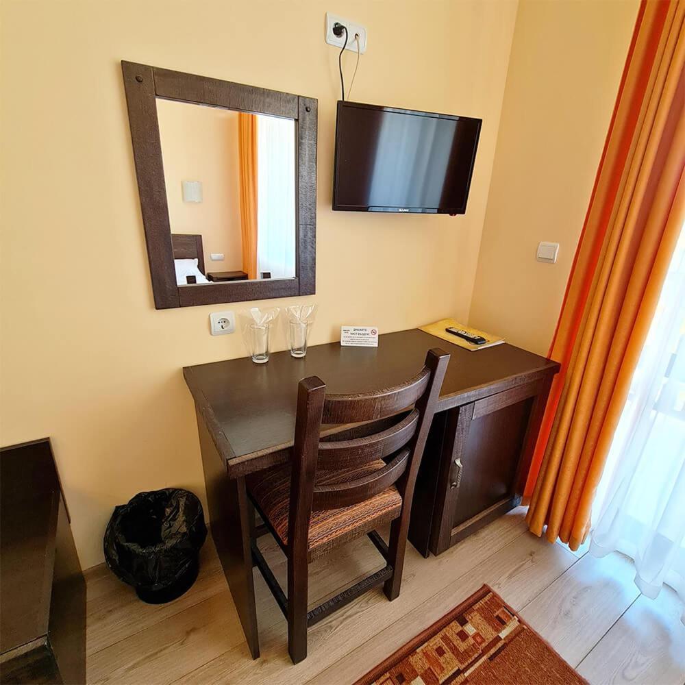 Family Hotel Chiflik Hills Cameră foto