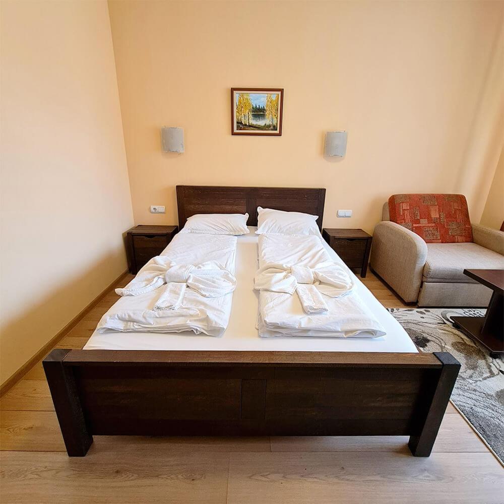 Family Hotel Chiflik Hills Cameră foto
