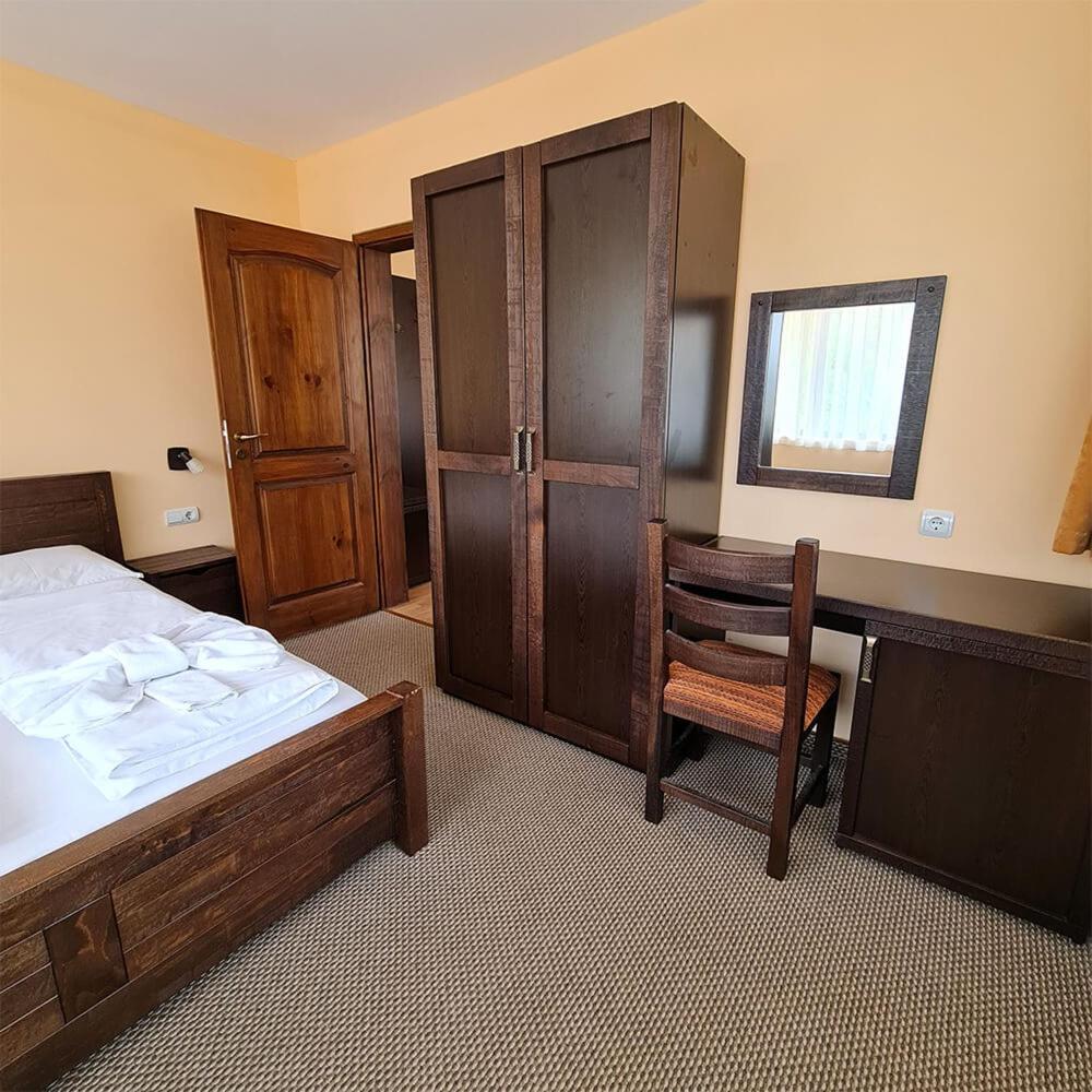Family Hotel Chiflik Hills Cameră foto
